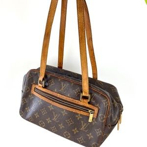 Vintage Louis Vuitton cite mm